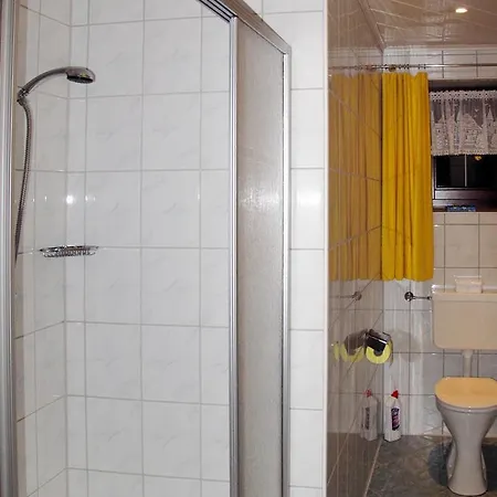 Haus Helga 200w *