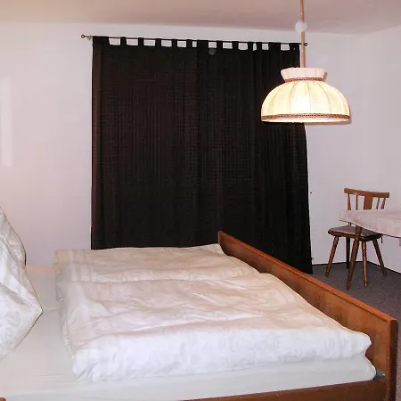Haus Helga 200w *